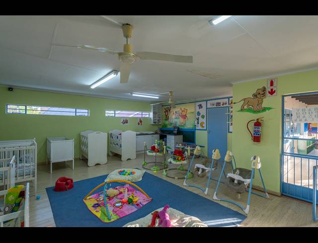 771M² BUSINESS FOR SALE IN EASTLEIGH